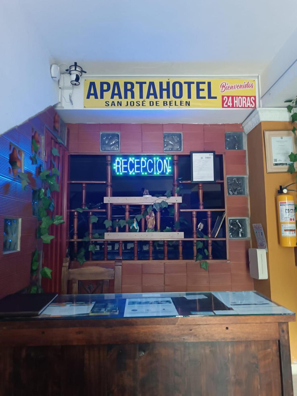 Apartahotel San Jose De Belen Medellin Ngoại thất bức ảnh